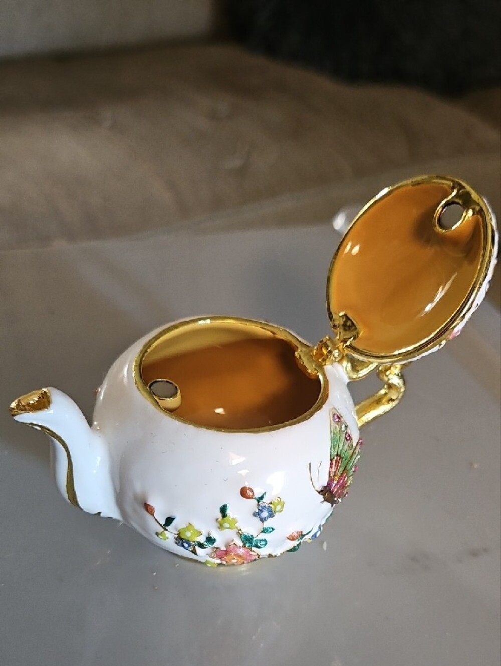 White Porcelain Teapot Trinket Box with Gold Accents and Floral Butterfly Design - Picture 2 of 4